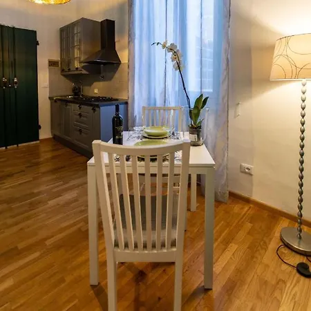 Flamingo Florence Suite-3